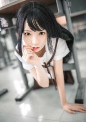 伊人综合影院_1080P最新电影在线观看